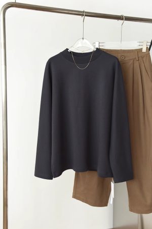 Autumn 2025 Seamless Wide Loose Fit Half High Neck Long Sleeve Cotton T-Shirt - Gray Back Spliced Pullover for Effortless Style