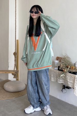 Autumn Oversize Round Neck Sweatshirt for Couples - Handmade Embroidery Print & Splicing - Trendy Unisex Style