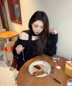 Autumn Winter Women's American Retro Minimalist Turtleneck V-Neck Knitted Top, Stylish Pumpkin Sweater for 90s Y2K Fashion