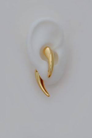 Avant-Garde Minimalist Water Drop Silver Needle Earrings - Trendy European and American Fashion Statement Jewelry