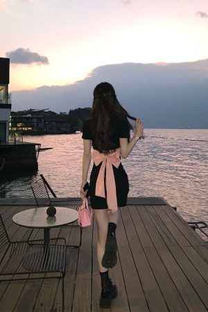 Backless Black Dress with Butterfly Knot, Waist-Cinching Bodycon Skirt, Sweet and Spicy Summer Style