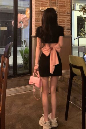 Backless Black Dress with Butterfly Knot, Waist-Cinching Bodycon Skirt, Sweet and Spicy Summer Style