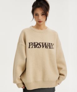 Basic Logo Sweater for Couples - Round Neck Knitted Pullover, Casual Thick Top for Spring and Autumn, National Trend Fashion