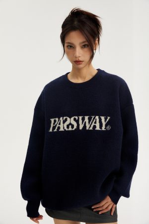 Basic Logo Sweater for Couples - Round Neck Knitted Pullover, Casual Thick Top for Spring and Autumn, National Trend Fashion