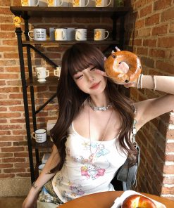 Beautiful Slimming White Tank Top for Women - Summer Floral Design, Perfect for 90s and Y2K Style