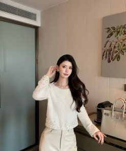 Beige Knitted Off-Shoulder Shirt for Women, Elegant Fitted Top, Spring 2025 Fashion, Casual Chic Style