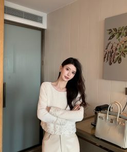 Beige Knitted Off-Shoulder Shirt for Women, Elegant Fitted Top, Spring 2025 Fashion, Casual Chic Style