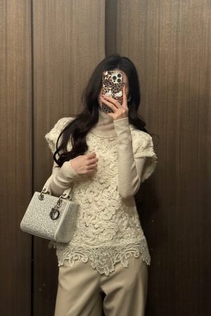 Beige Sequin Embroidered Knitted Vest for Women, Hook Weaving Aesthetics, Round Neck Pullover, Versatile Y2K Style Top