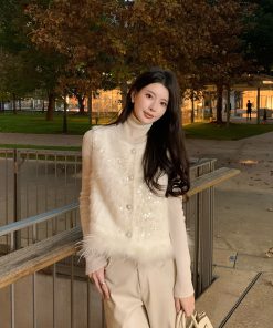 Beige Sequined Patchwork Vest - Women's Sleeveless Top in Chinese Style for Spring - Chic Small Fragrant Design