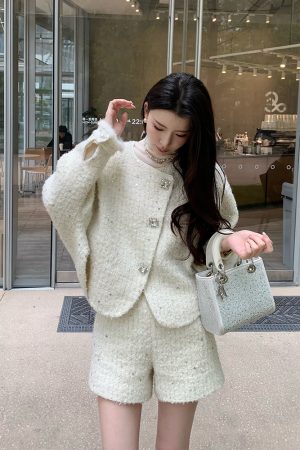 Beige Straight-Leg Casual Pants for Women, High-End Quality, Versatile Design, Chic Everyday Wear, Trendy Y2K Style