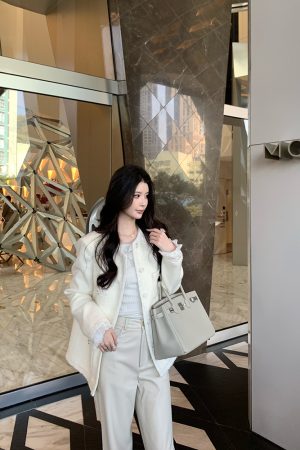 Beige Wool Short Chanel-Style Jacket for Women, High-End Loose Versatile Outerwear, Fashionable Layering Piece