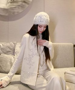 Beige Wool Vest for Women, Sleeveless Chinese Style Jacket Top, National Wind Design, Spring Fashion Essential