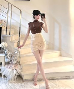 Big Sister Sleeveless Turtleneck Bodysuit - Versatile Basic Top for Women, Charming and Sexy Fashion Staple