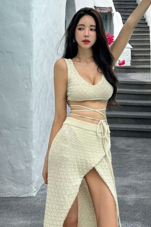 Black Body-Shaping Split Long Skirt Bikini Three-Piece Set for Women - Sexy Small Bust Gathering Swimsuit for Hot Spring and Beach