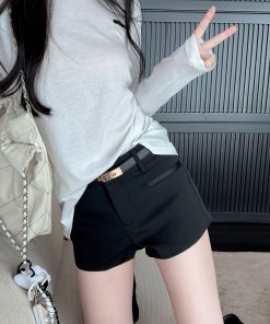 Black Bodycon High-Waisted Shorts for Women, Slimming Hot Pants with Belt, Early Autumn Style, Chic Fashion