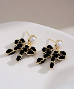 Black Bowknot Stud Earrings - High-Quality Woven French Vintage Ear Accessories, Niche Hong Kong Style, Elegant Design