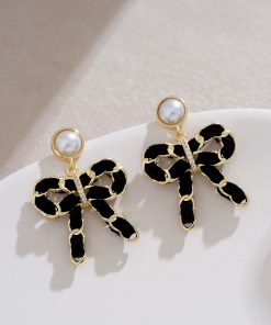 Black Bowknot Stud Earrings - High-Quality Woven French Vintage Ear Accessories, Niche Hong Kong Style, Elegant Design
