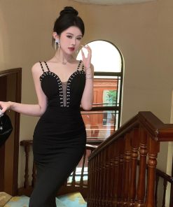 Black Evening Gown Long Dress Women's French Hepburn Style with Rhinestones Low-Cut Deep V-Neck Spaghetti Straps for Banquet Events