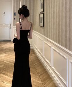 Black Evening Gown Long Dress Women's French Hepburn Style with Rhinestones Low-Cut Deep V-Neck Spaghetti Straps for Banquet Events