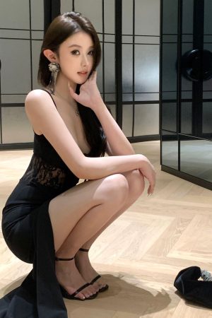 Black Evening Gown Women's High-End Lace Splicing Split Strap Dress for Banquet and Cocktail Events
