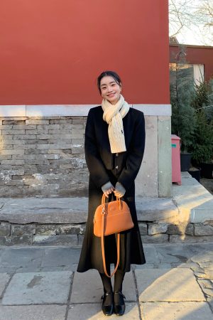 Black Fishtail Midi Skirt for Women - Elegant Bodycon Fit, Wool Blend, Perfect for Autumn and Winter Fashion