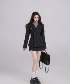 Black Fitted Waist Wool Suit Jacket and Skirt Set for Women, High-End Winter Fashion, Classic Tailored Look