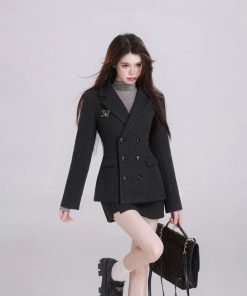 Black Fitted Waist Wool Suit Jacket and Skirt Set for Women, High-End Winter Fashion, Classic Tailored Look