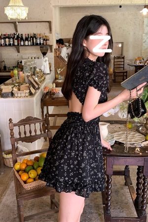 Black Floral A-Line Dress for Women - Vintage Inspired, Waist-Cinching, Backless, Elegant Summer Style, Sweet and Spicy Vibes