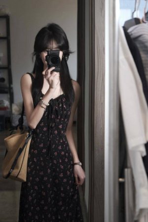 Black Floral Halter Neck Dress for Women - French Style, Waist-Cinching, Elegant Long Summer Dress, Perfect for Tea Breaks and Special Occasions