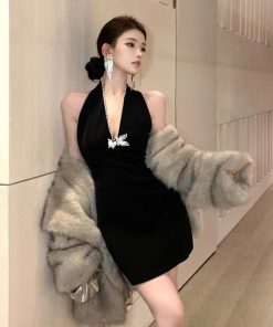 Black French-Style Short Evening Dress for Women, Deep V-Neck Backless Halter Neck, Elegant and Sensual Design, Perfect for Parties