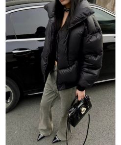 Black Heavy Duck Down Jacket with Stand Collar, Korean Style High-End Design, Armor-Inspired Bread Coat