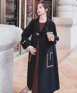 Black Hepburn-Style Wool Coat for Women - Mid-Length Thick Winter Outerwear, 2025 Autumn Collection