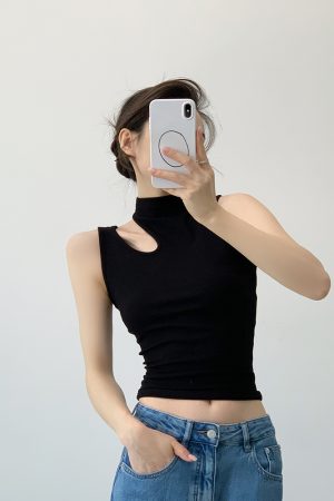 Black Hollow Out Sleeveless Tank Top for Women, Summer Sexy Half High Neck Style, Trendy Y2K Fashion