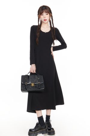 Black Knitted Square Neck Dress for Women - 2025 Spring French Style Long Sleeve Dress, Perfect for Layering with Coats