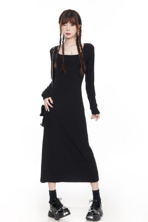 Black Knitted Square Neck Dress for Women - 2025 Spring French Style Long Sleeve Dress, Perfect for Layering with Coats