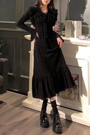Black Lace-Trimmed Long Sleeve Dress for Women, Waist-Cinching Tie-Up Knitted Skirt, Elegant Spring 2025 Fashion