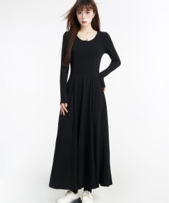 Black Long Sleeve U-Neck Knitted Dress for Women, Draped Long Skirt, 2025 Spring Fashion, Elegant Style