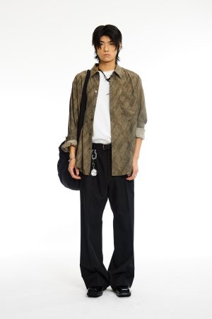 Black Minimalist Logo Straight-Leg Trousers for Men | Stylish Urban Fashion | Versatile Everyday Wear