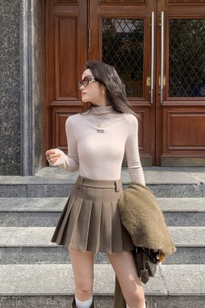 Black Pleated A-Line Skirt for Women - High-Waisted, Versatile Casual College Style for Autumn and Winter