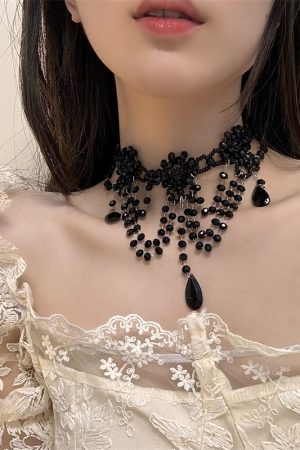 Black Rose Tassel Choker Necklace - Light Luxury Retro Court Style Dark Gothic Clavicle Chain Accessory