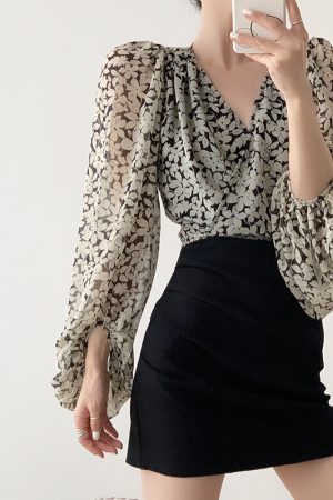 Black Slim Fit High Waist Pencil Skirt for Women - Summer Professional Solid Color Short Skirt for Commuting and Office Wear