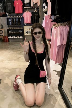 Black Spicy Girl Tank Dress with Waist Design, Unique Slim Fit Bodycon Mini Dress for Stylish Looks