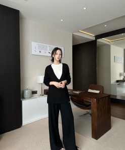 Black V-Neck Knitted Cardigan for Women - Relaxed Fit, Versatile Spring/Summer Layering Essential, Effortless Style