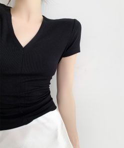 Black V-Neck Short Sleeve T-Shirt for Women - Summer 2025 Slim Fit Versatile Top - Trendy Casual Wear, Essential Wardrobe Piece