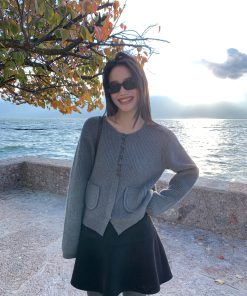 Black Woolen A-Line Skirt for Women, High-Waisted Slim Fit, Versatile Short Skirt, Korean Style for Autumn and Winter