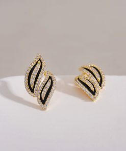 Black Zirconia Unique Design Earrings - High-End Light Luxury, Versatile Fashion Statement for Elegant Looks
