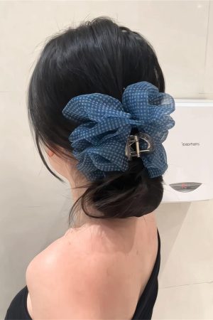 Blue Checkered Bubble Mesh Claw Clip Hair Accessory - Large Cloud Puff Shark Clip for Back of Head - Y2K Style Hair Clip