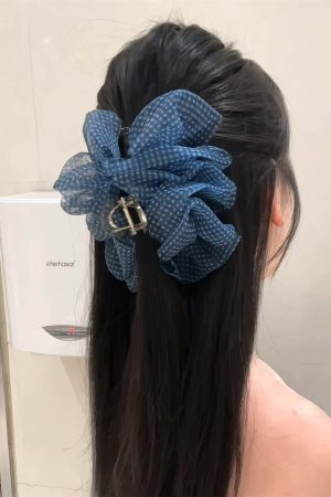 Blue Checkered Bubble Mesh Claw Clip Hair Accessory - Large Cloud Puff Shark Clip for Back of Head - Y2K Style Hair Clip