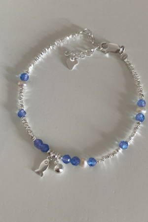 Blue Crystal Summer Dopamine Bracelet for Women - Light Luxury Design, Sweet and Cute Versatile Accessory, Perfect for Everyday Style