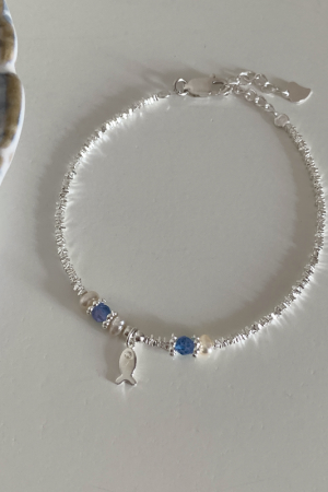 Blue Crystal Summer Dopamine Bracelet for Women - Light Luxury Design, Sweet and Cute Versatile Accessory, Perfect for Everyday Style